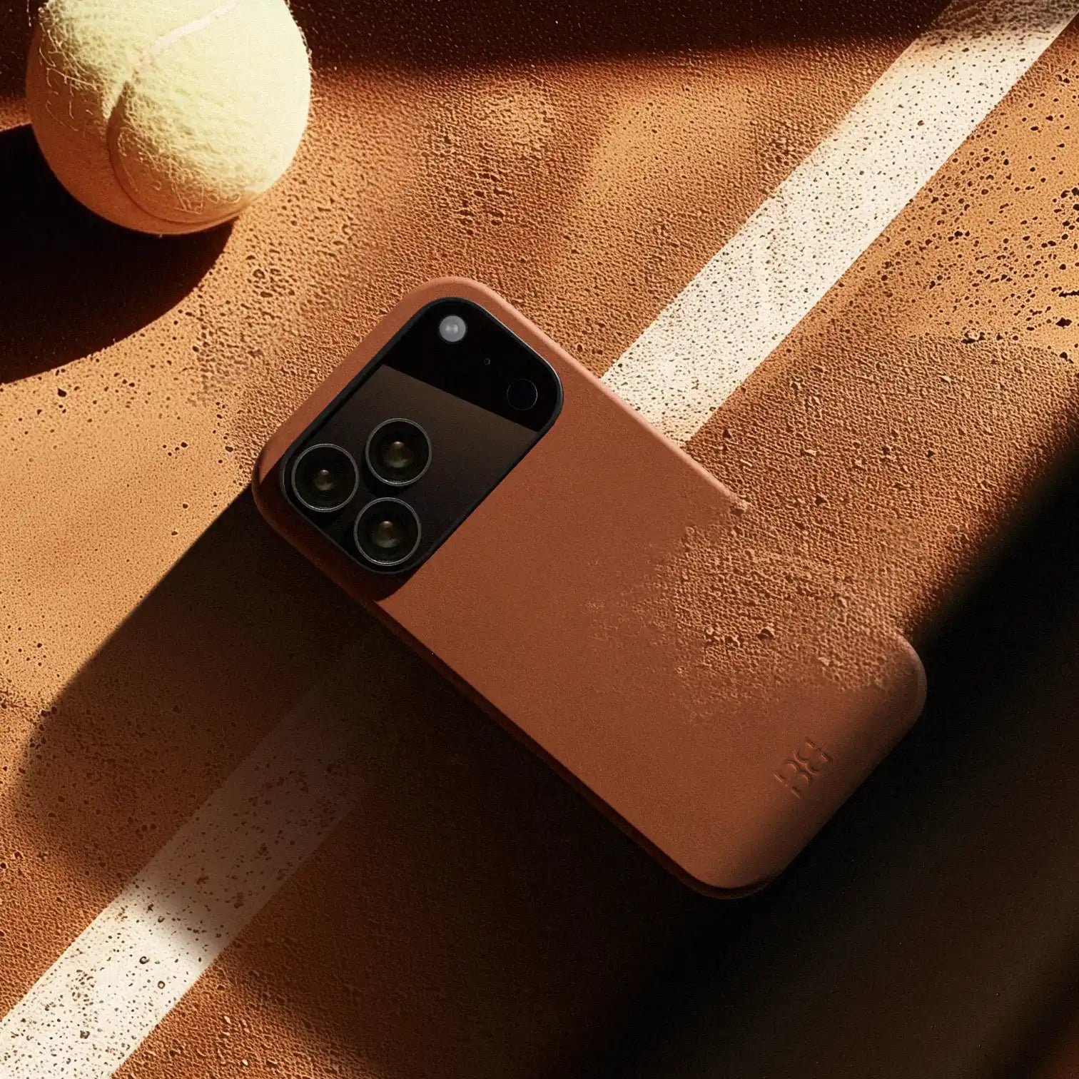 Chocolate / iPhone 17 Pro Max