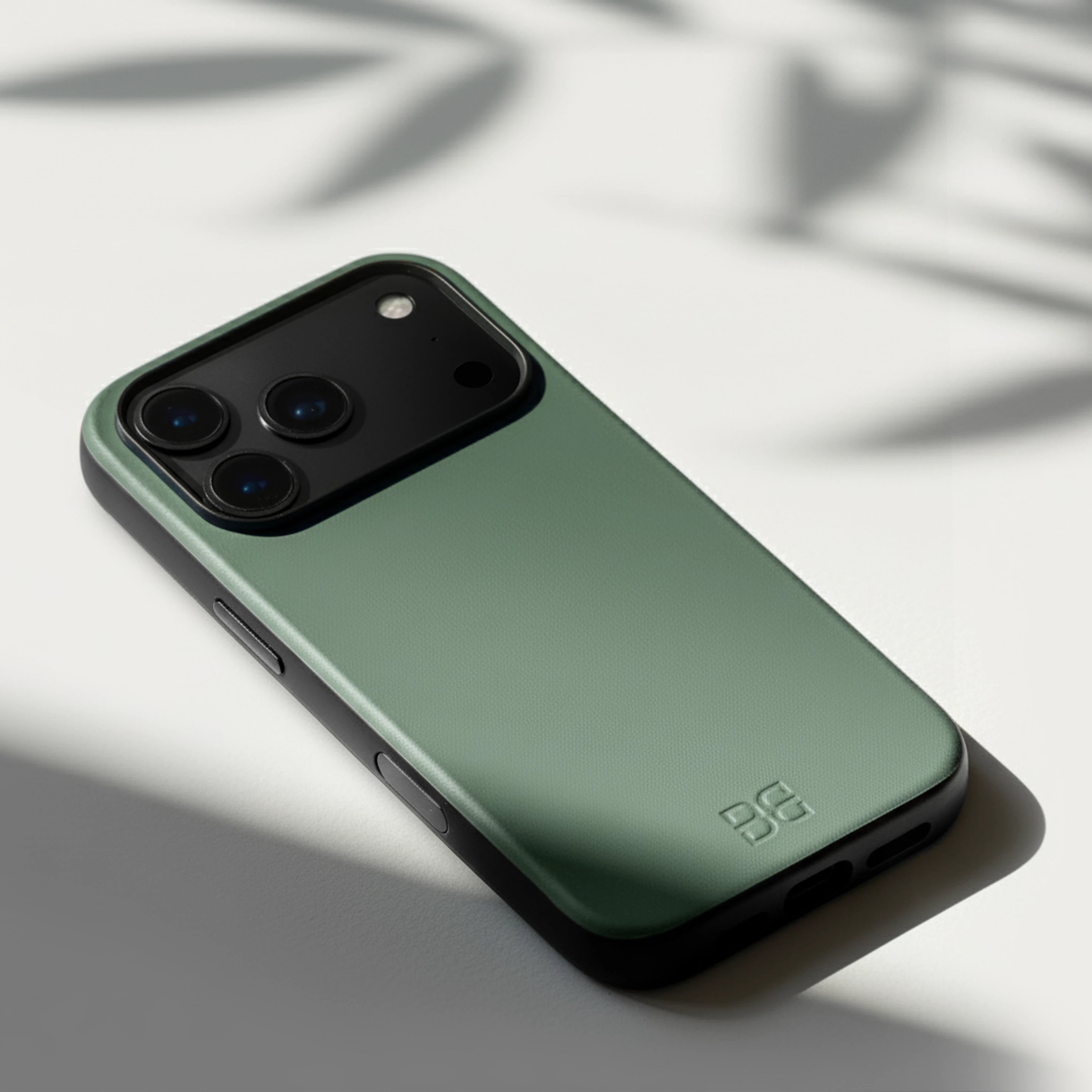 Slate Green / iPhone 17 Pro