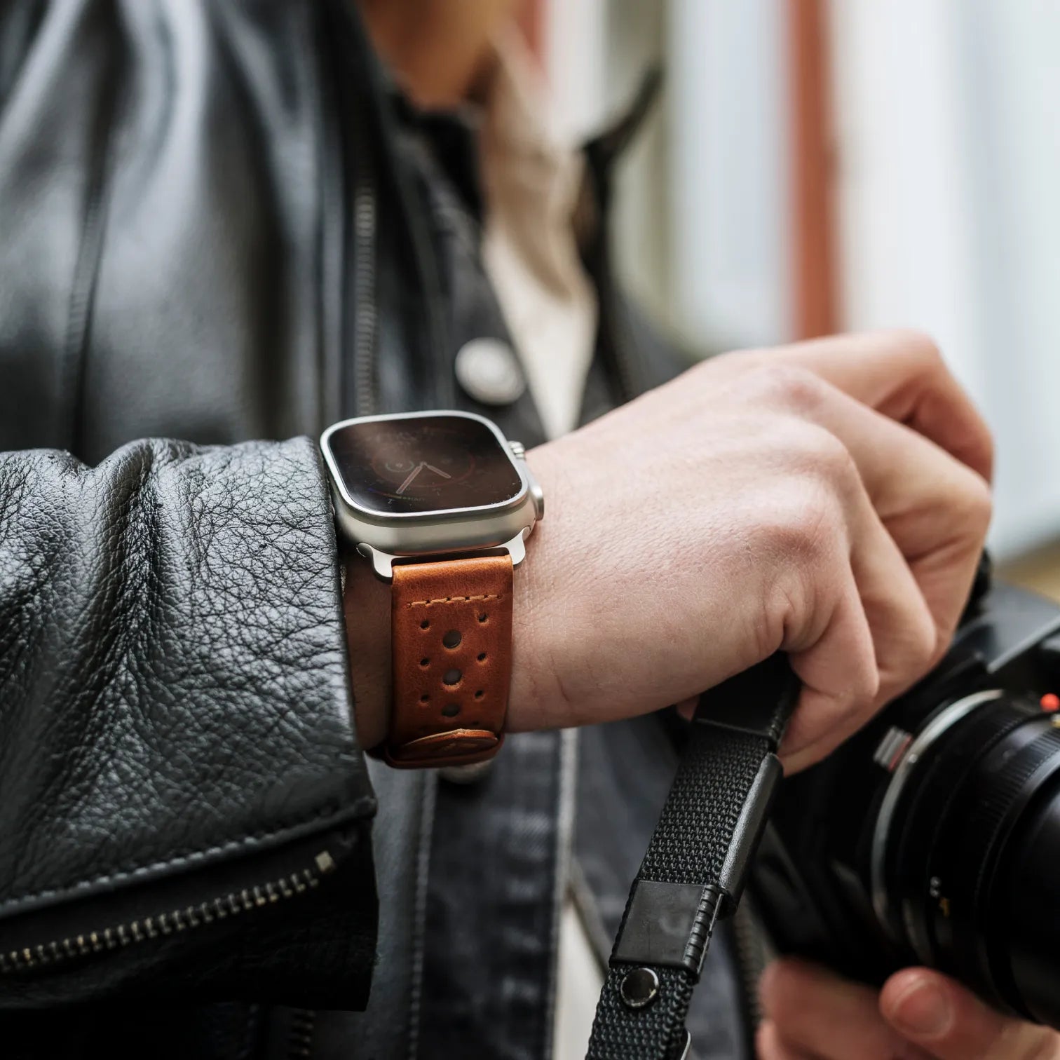 Hellbraun / 42mm / Silber Matt