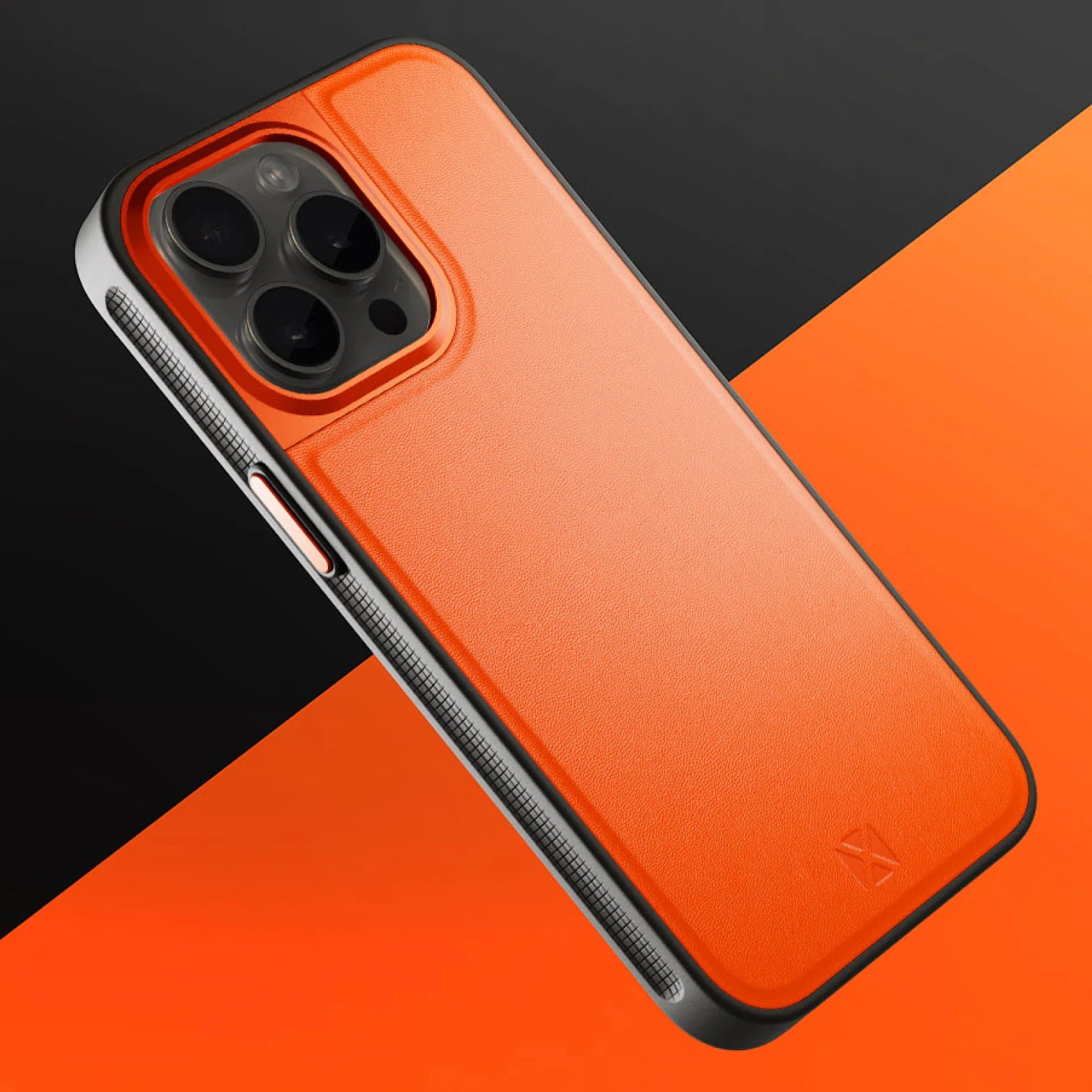 Shocking Orange / iPhone 15 Pro Max