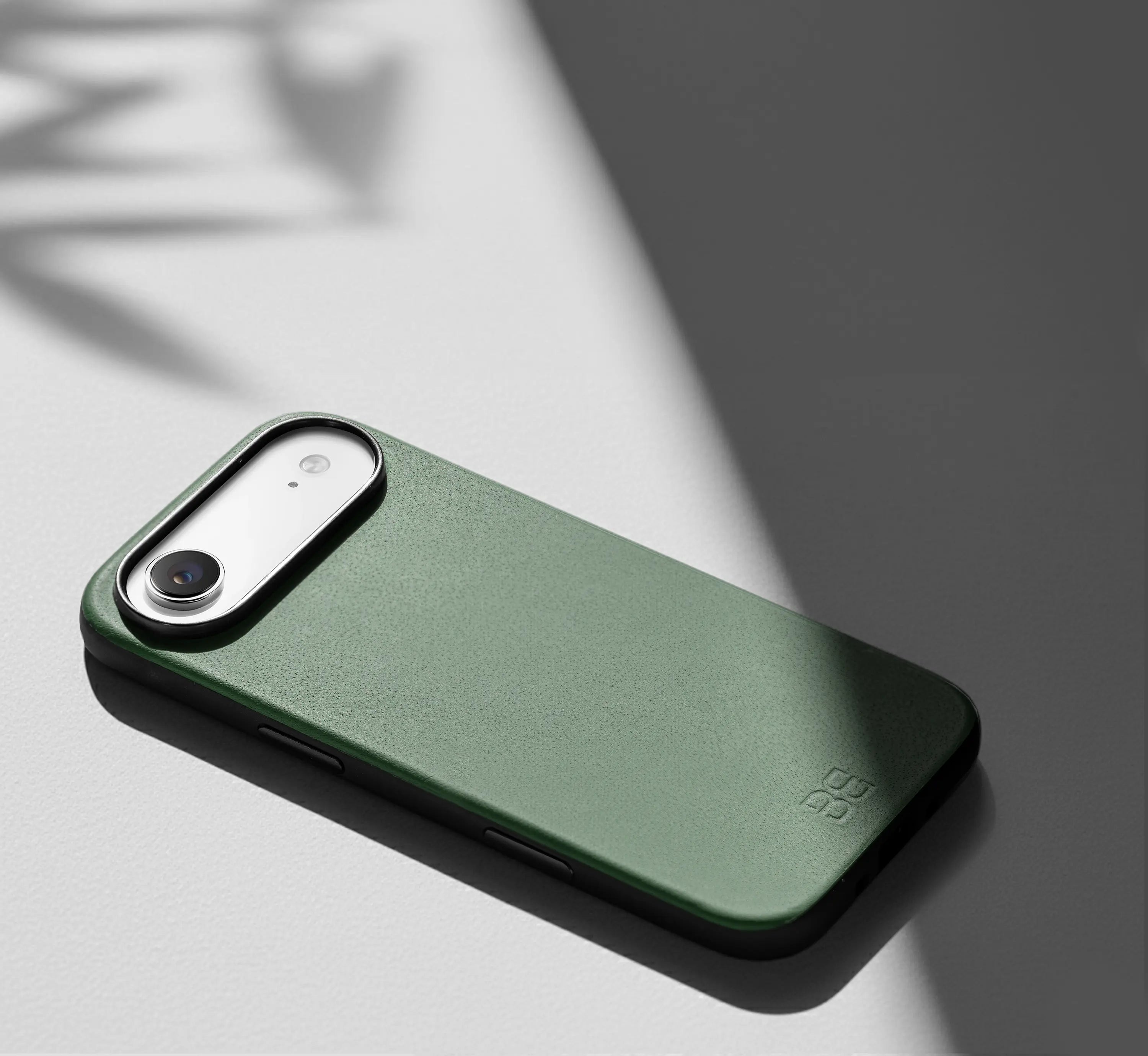 Slate Green / iPhone 18 Air