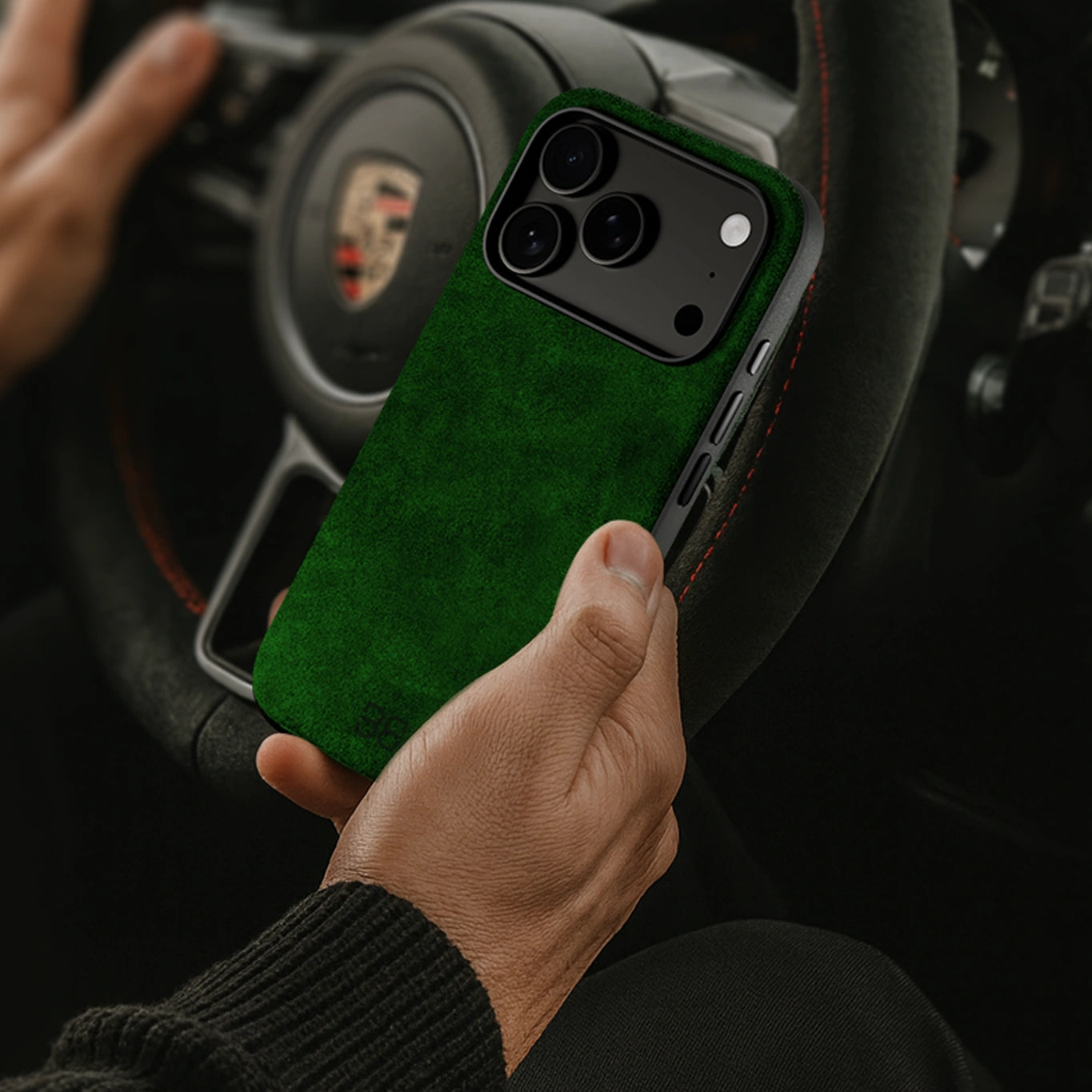 British Racing Green / iPhone 17 Pro Max